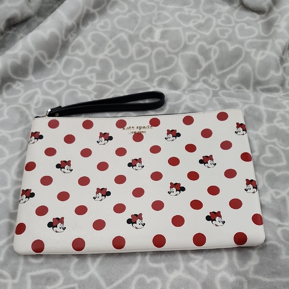 Kate Spade X Disney Minnie Mouse Large Wristlet EUC - Picture 2 of 16
